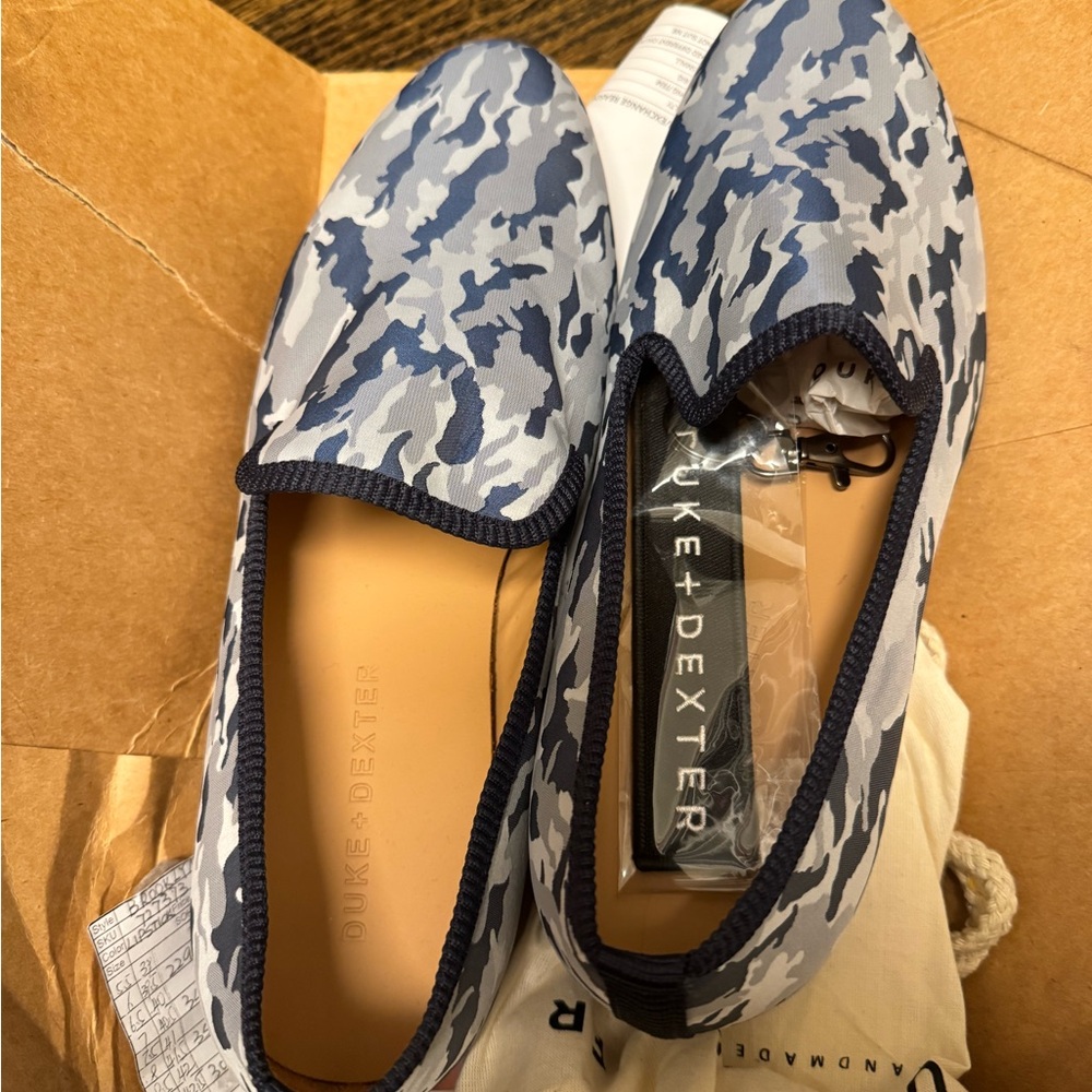 Men's Camo Loafers